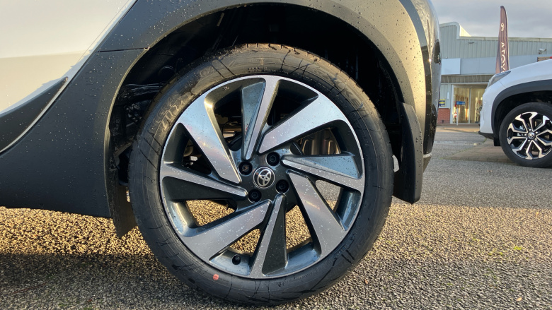 Toyota Aygo X 1.0 VVT-i Edge 5dr Petrol Hatchback